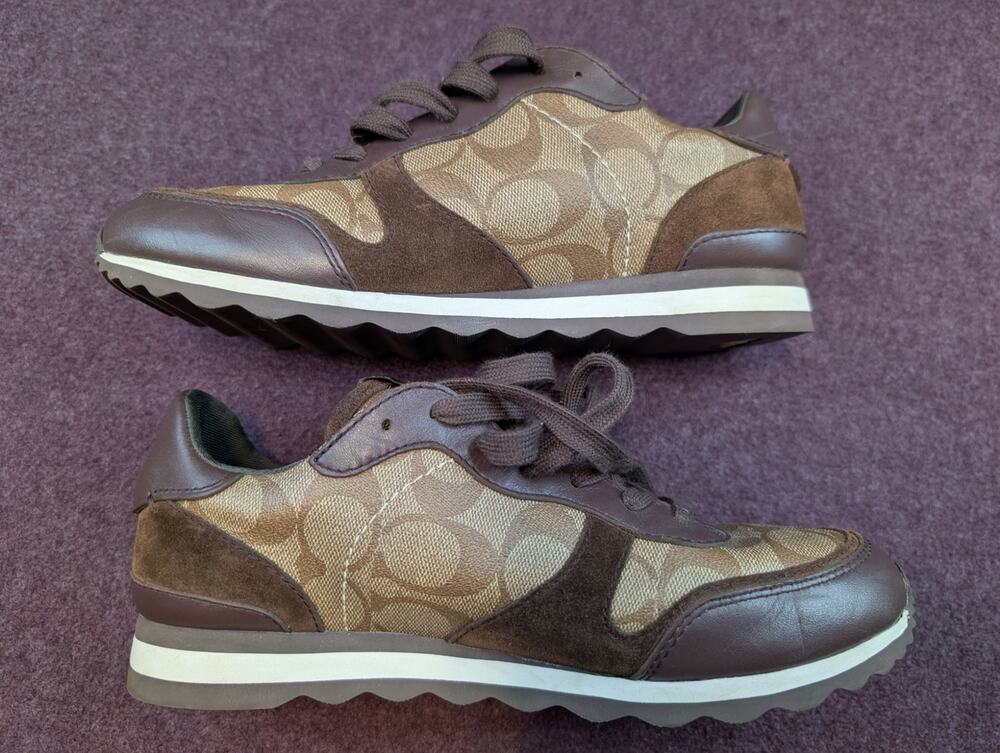 Women's Coach (G1889) Signature C Logo Sneakers, Brown/Tan - Size  8B